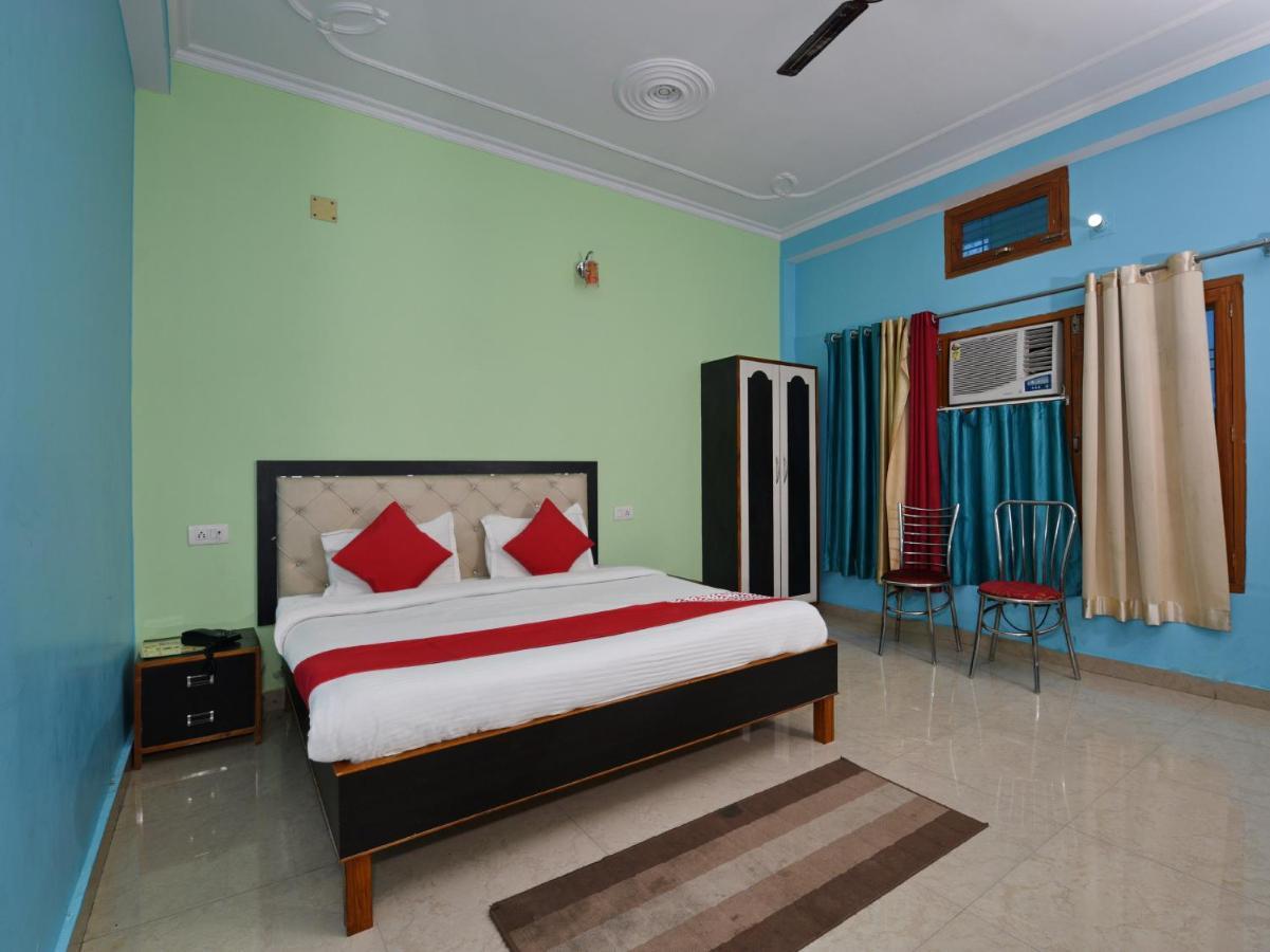 Oyo 4409 Hotel Chaitanya Inn Βαρανάσι Εξωτερικό φωτογραφία
