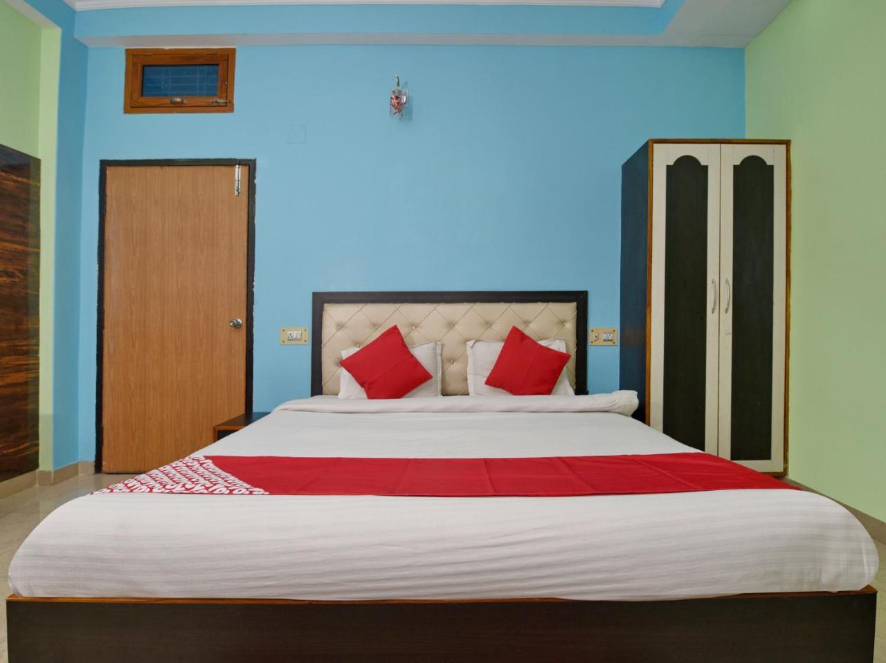 Oyo 4409 Hotel Chaitanya Inn Βαρανάσι Εξωτερικό φωτογραφία